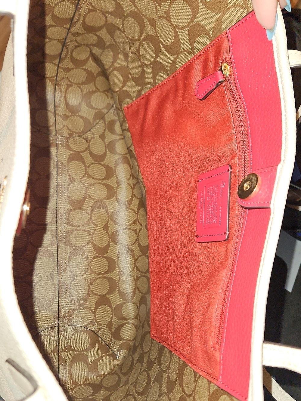 Coach White Leather '101 Dalmatians' Graphic Tote - Picture 2 of 2